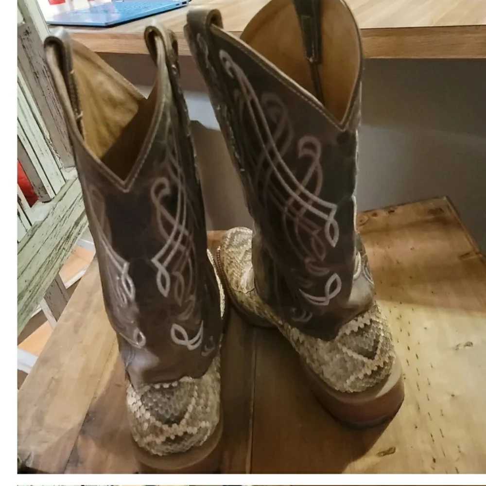 Gringo Traditions Snake Skin Boots - Picture 5 of 8